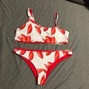 Reversible bathing suit